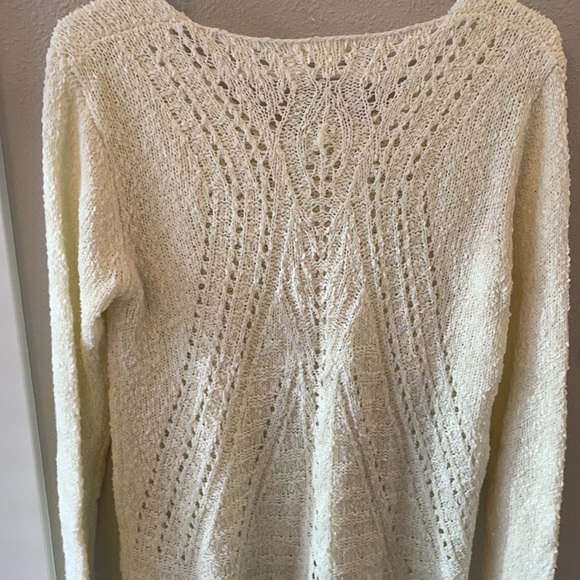 Sweater!! - Picture 4 of 4